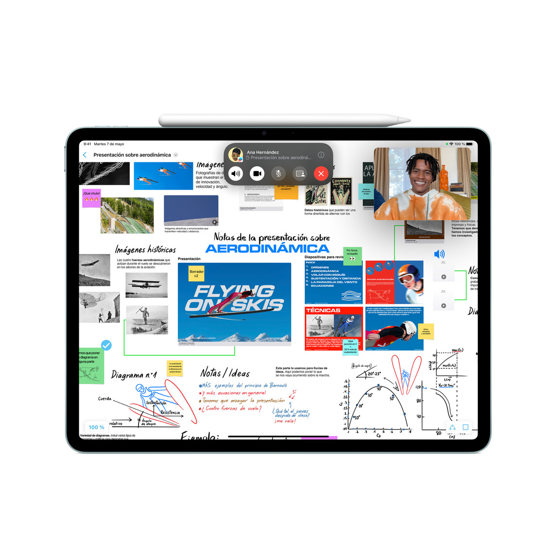 Una pantalla de iPad que muestra una presentación con un Apple Pencil Pro.