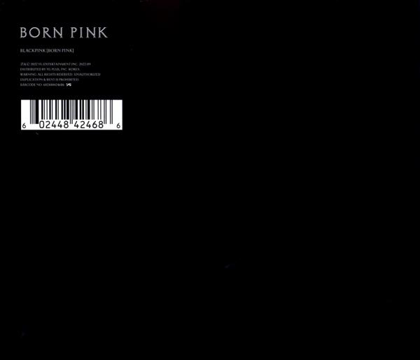Schwarzes Albumcover mit Text: BORN PINK und Barcode.