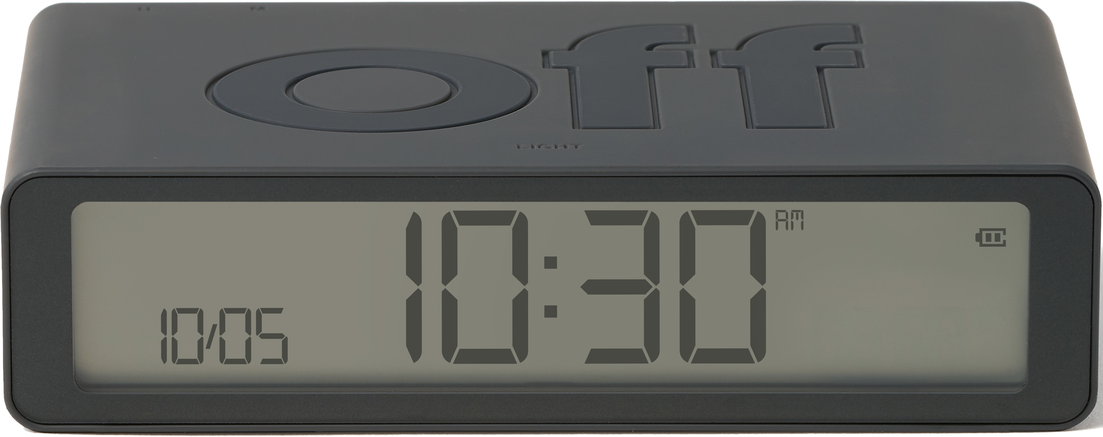 Una sveglia digitale grigio scuro che mostra le 10:30 AM. La parola 'off' è in alto.
