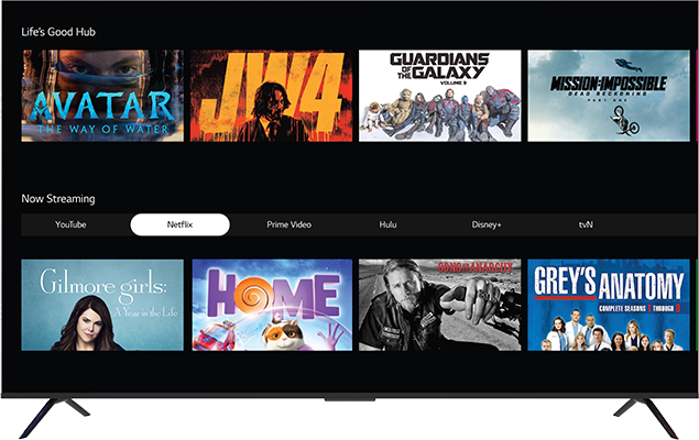 TV képernyő, streaming alkalmazás felülete film- és sorozatcímekkel.
