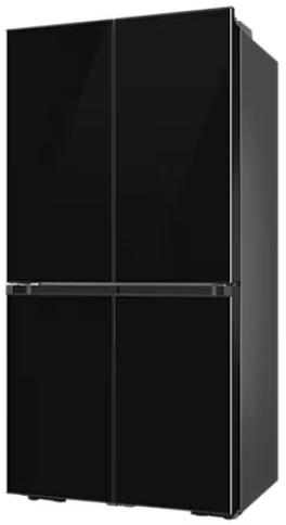 Czarna lodówka z czterema drzwiami. Tło jest białe.