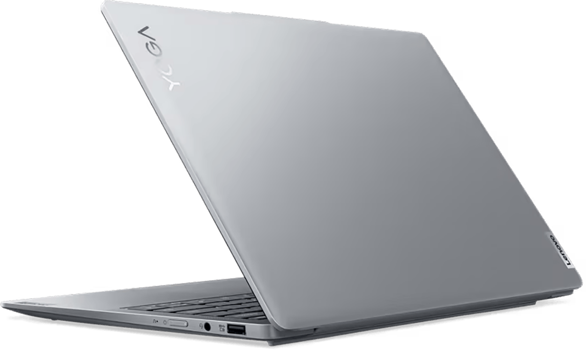 Ezüst laptop, hátulnézet, nyitott, Yoga logó látható.