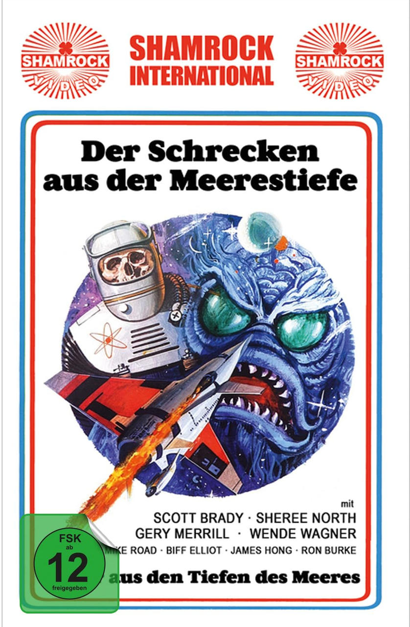 Ein DVD-Cover für einen Film mit einem Schädel mit Weltraumhelm und einem Monster mit Rakete im Weltraum.