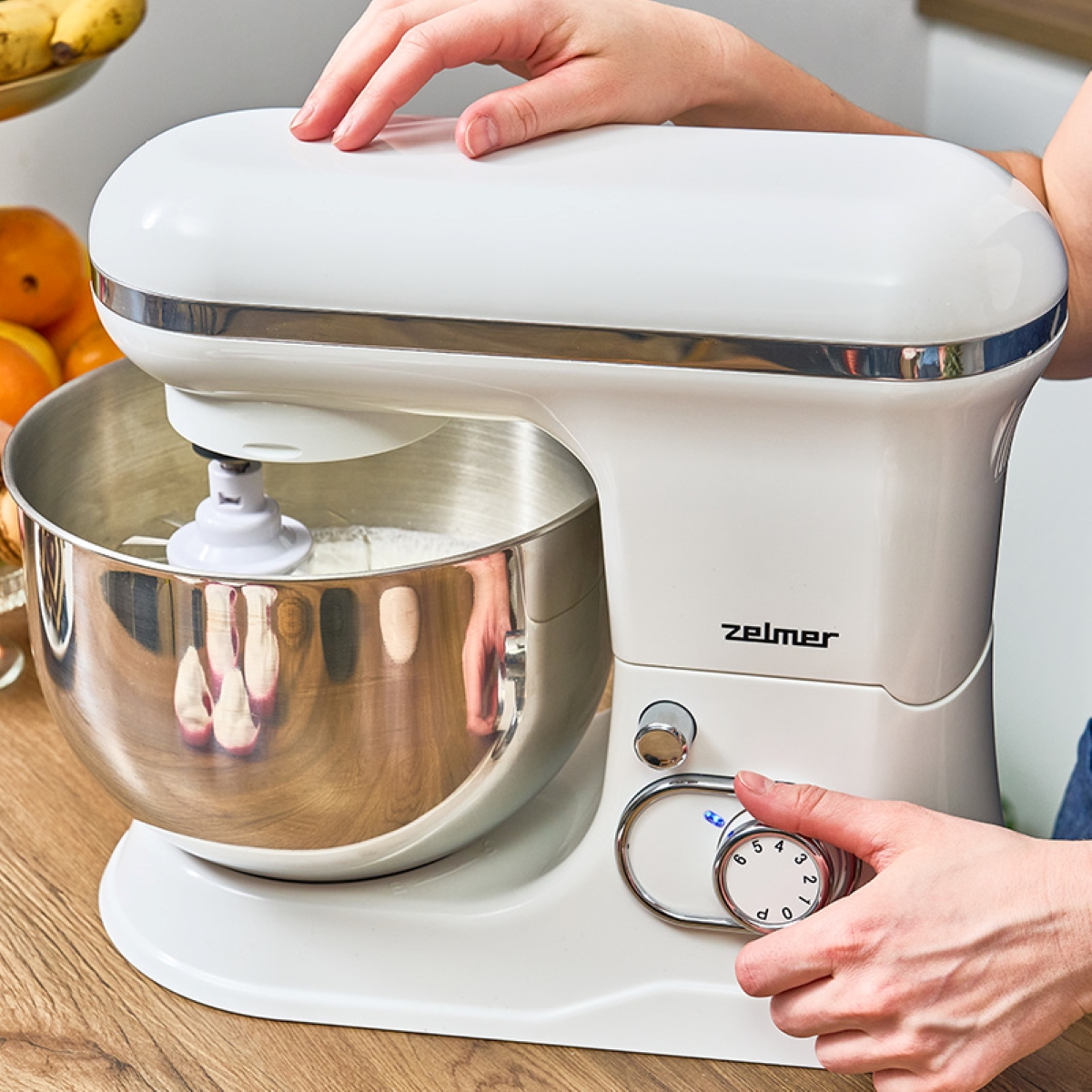 Robot planetarny ZELMER ZRK1350 Biały