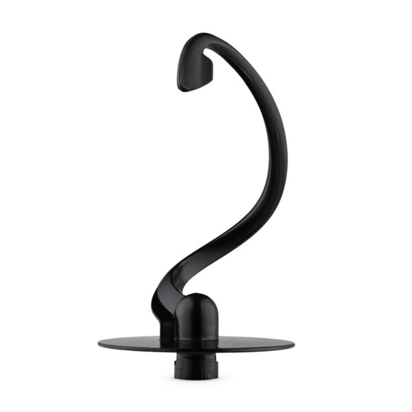 Czarny element miksera na białym tle. Ma kształt spirali.