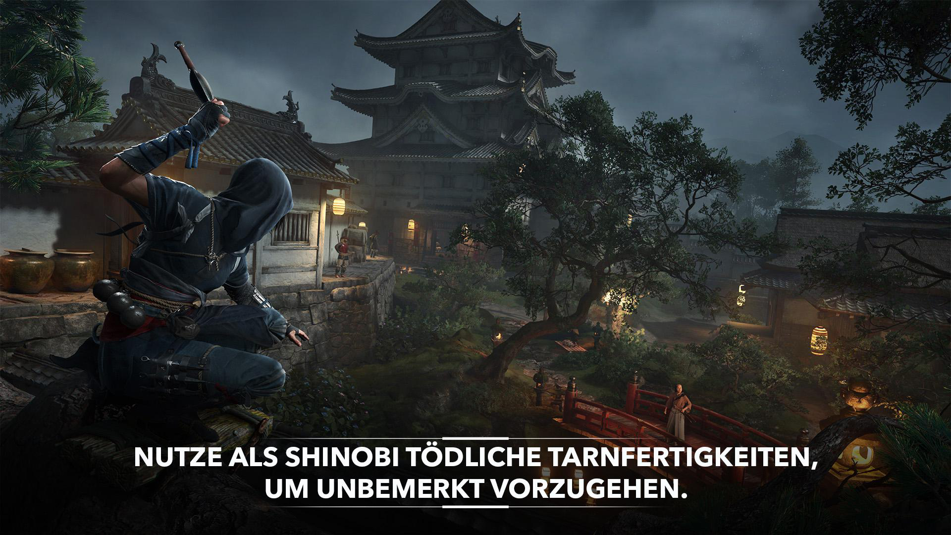 Ein Ninja hockt mit einer Waffe. Japanische Gebäude und eine Brücke sind im Hintergrund.