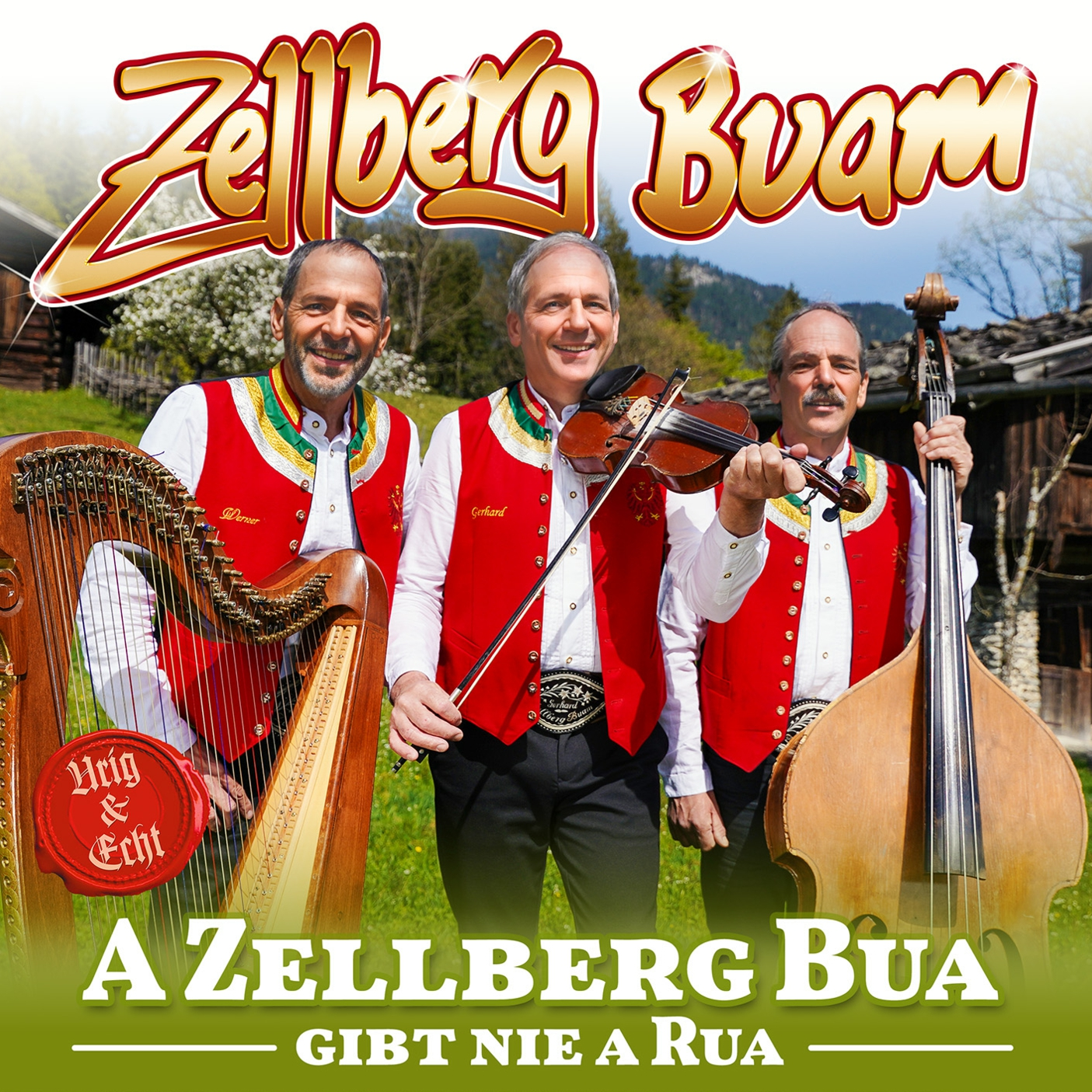 Drei Männer in bayerischer Tracht mit Instrumenten, Bühne für ein Musikalbum.