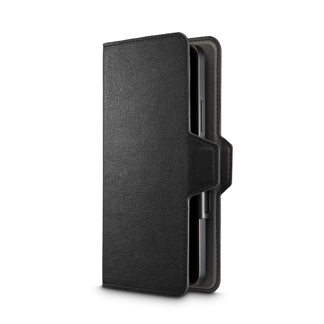 Eine schwarze Leder-Handyhülle, geöffnet, um ein Telefon darin zu zeigen.