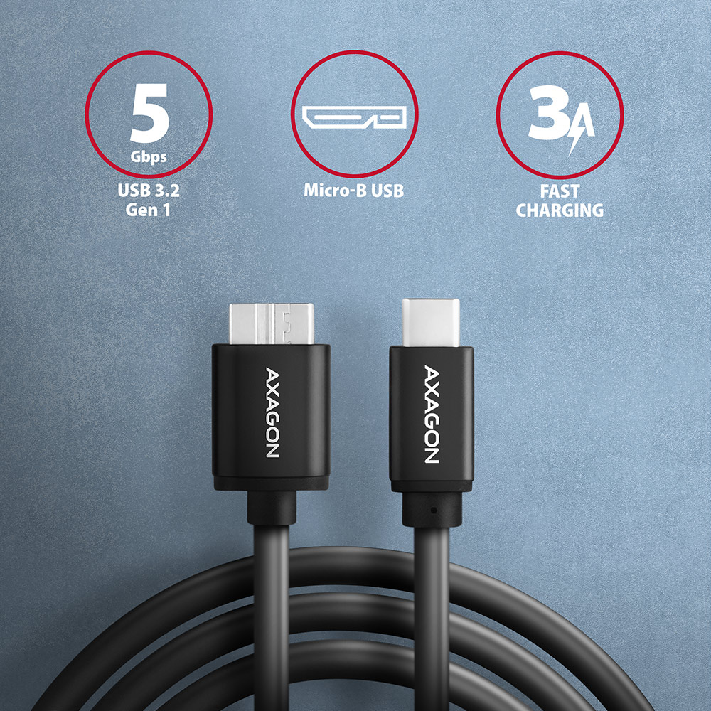 Fekete USB-kábelek Micro-B USB és USB-C csatlakozókkal, szöveges címkékkel.