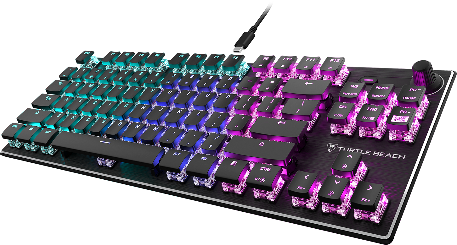 Schwarze und silberne mechanische Tastatur mit RGB-Beleuchtung auf schwarzem Untergrund.