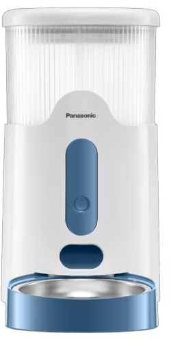 Fehér és kék Panasonic állateledel adagoló etetőtállal. Átlátszó élelmiszertárolóval rendelkezik.