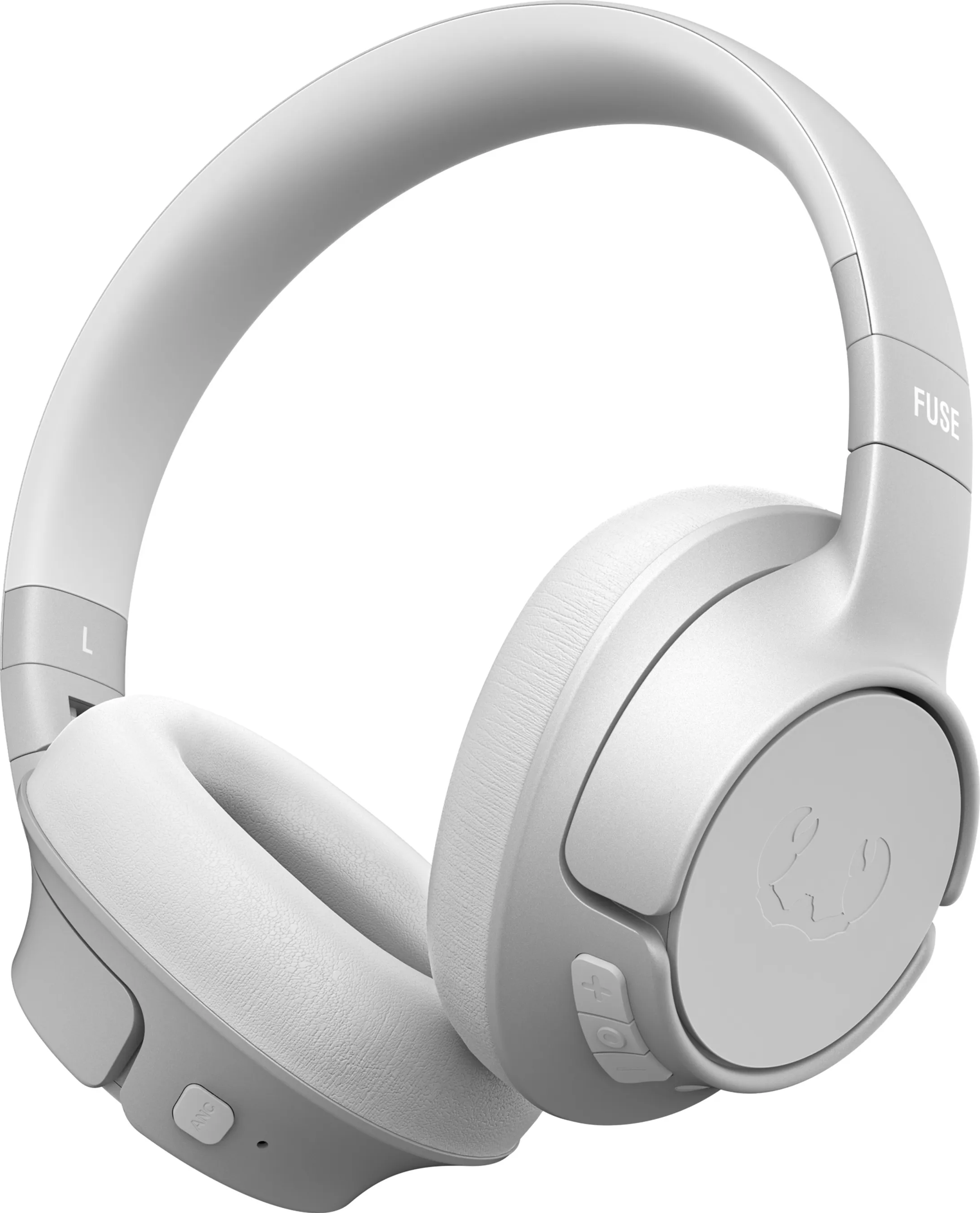 Casque blanc avec coussinets et bandeau. Le côté droit a des boutons et le mot FUSE.