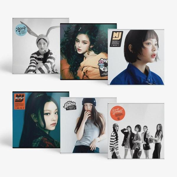 Ensemble d'albums avec plusieurs pochettes.