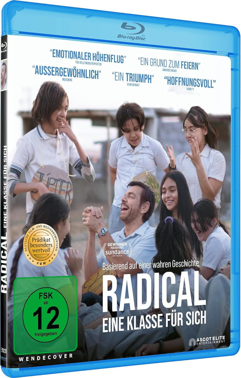 Blu-ray-Filmcover: Radical, mit einer Gruppe von Kindern und einem lächelnden Mann.