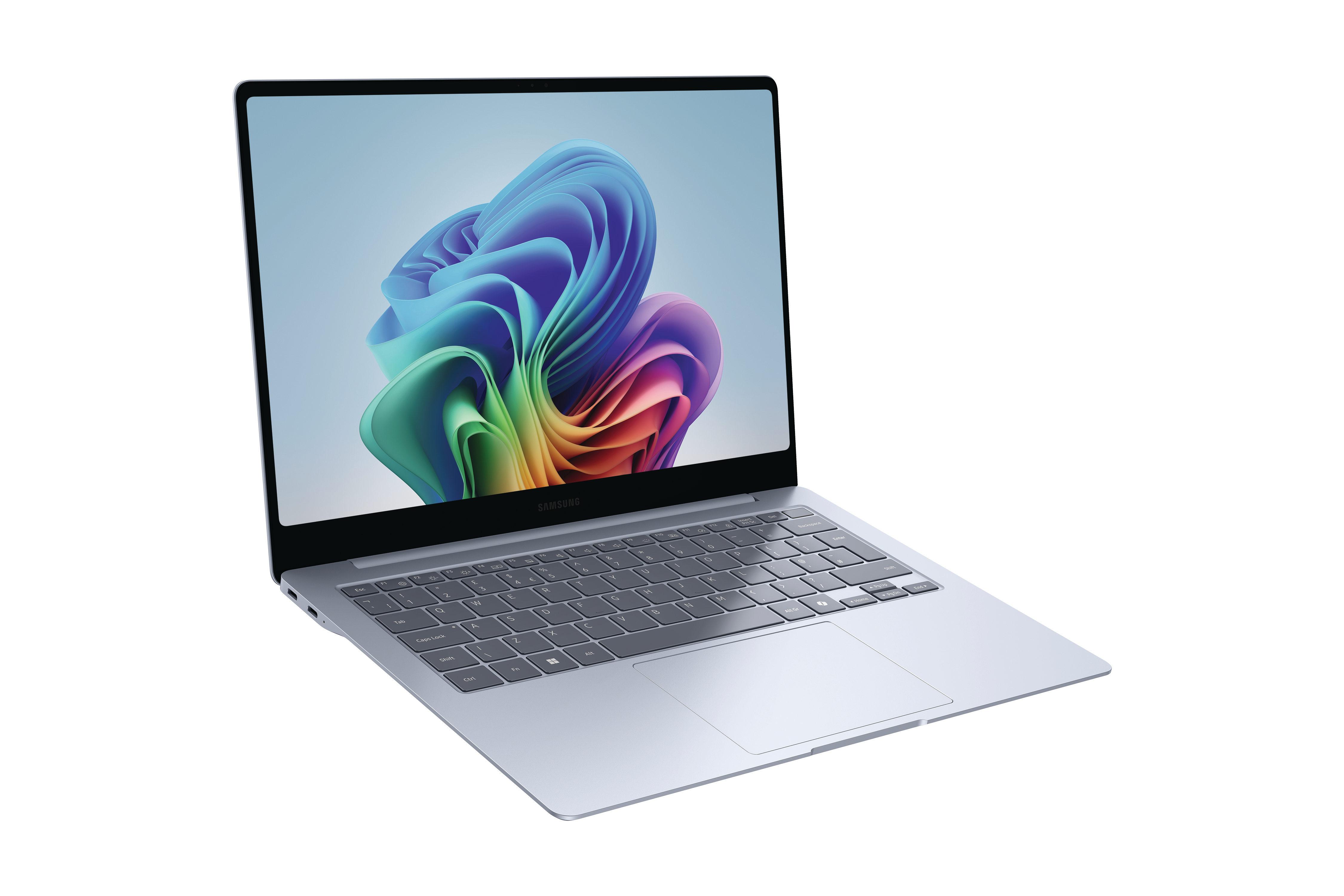 Ein silbernes Samsung-Laptop offen, das ein farbenfrohes abstraktes Bild auf dem Bildschirm zeigt, auf weißem Hintergrund.