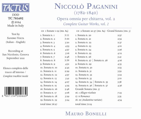 Ein CD-Cover mit Text, der die Titelliste für Niccolò Paganinis Opera Omnia für Gitarre auflistet.