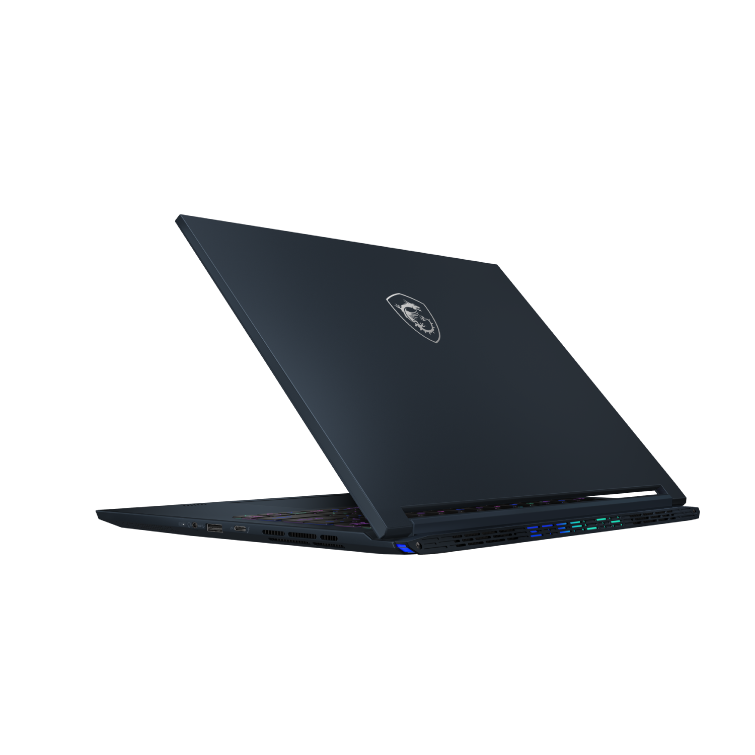 Laptop oscuro abierto en ángulo, mostrando puertos. Parte trasera azul oscuro con logo. Fondo negro.