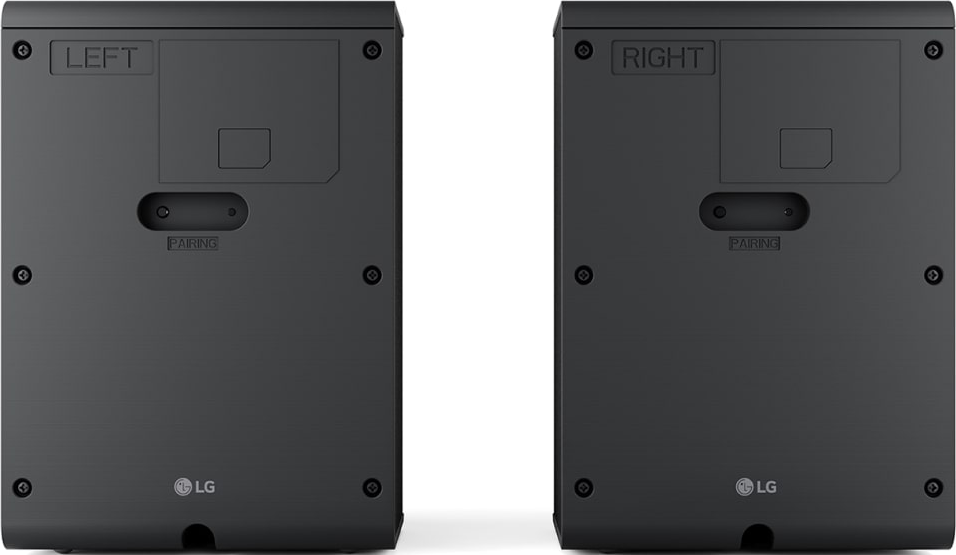 Arrière de deux enceintes LG noires. L'enceinte gauche indique 'LEFT', la droite 'RIGHT'.