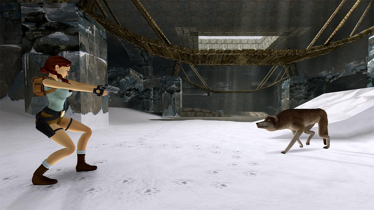 Una mujer en un juego apunta con un arma a un lobo en un entorno nevado y amurallado.