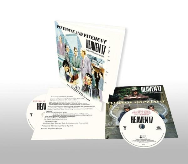 Albumcover mit Text und Bildern von Personen, sowie zwei CDs.