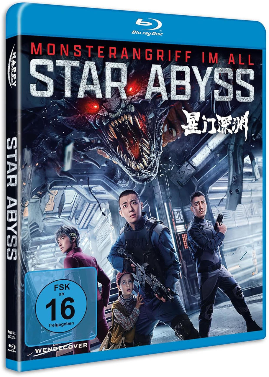 Blu-ray-Disc-Cover für "Star Abyss". Zeigt Filmfiguren und ein Monster im Weltraum.