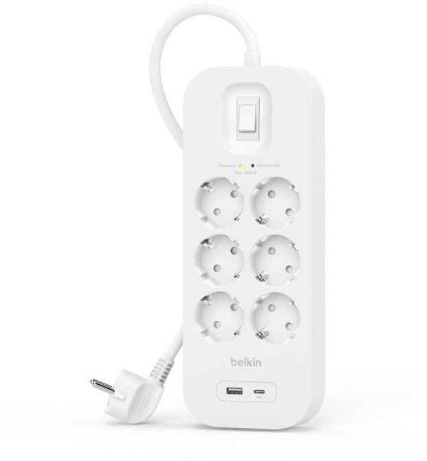 Altı soketli, anahtarlı ve fişli beyaz bir priz uzatma kablosu. USB portları sağda.