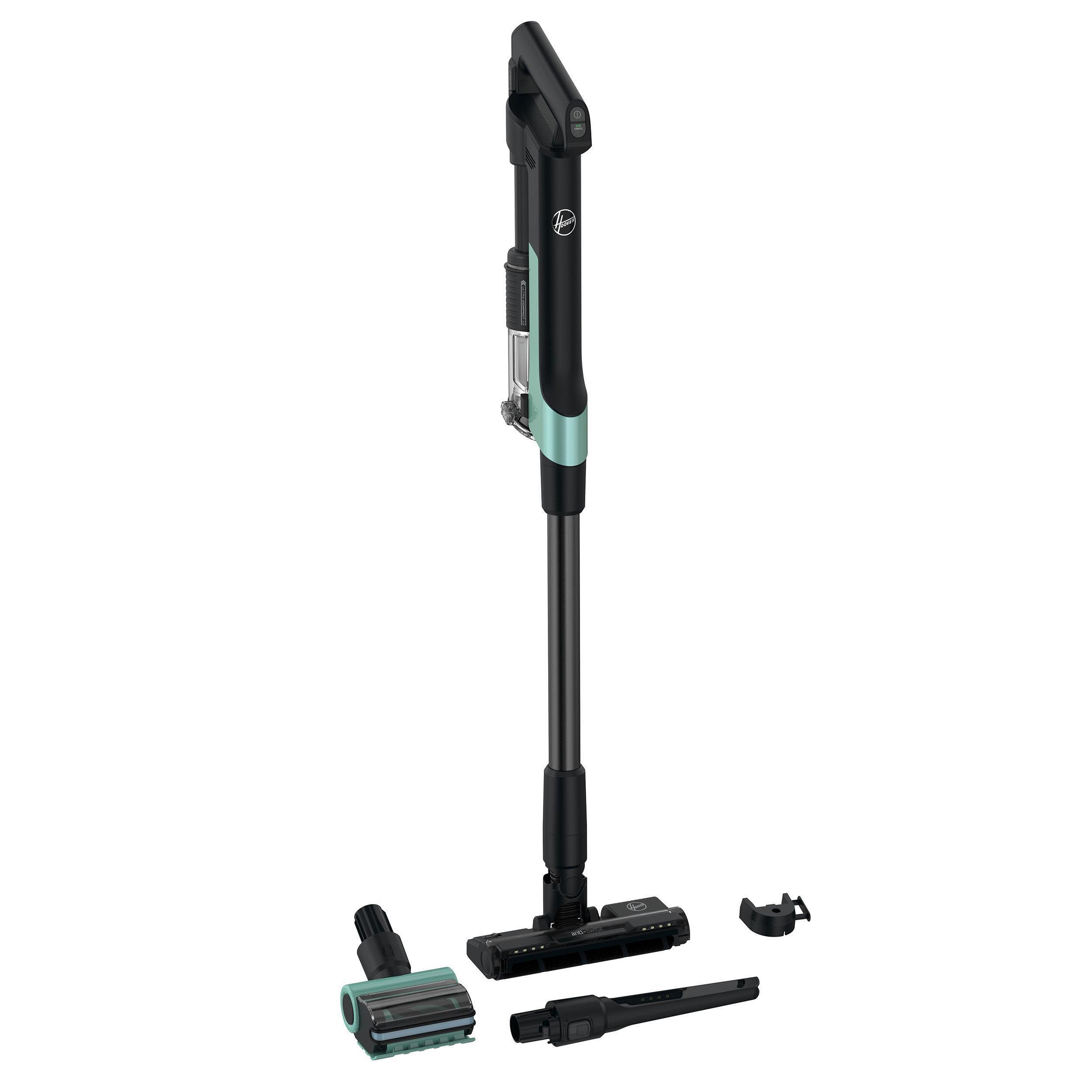 Ein kabelloser Hoover-Staubsauger mit mehreren Aufsätzen, weißer Hintergrund.