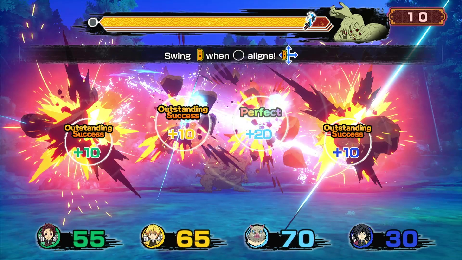Scena di un videogioco. Personaggi che combattono. Testo: Successo eccezionale, Perfetto. Esplosione colorata.