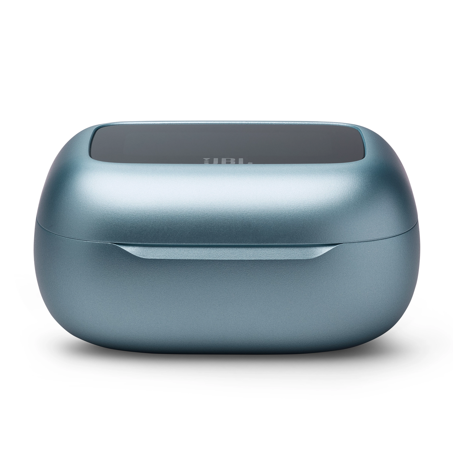 Een lichtblauwe JBL oplaadcase. Het JBL-logo staat bovenop de case.