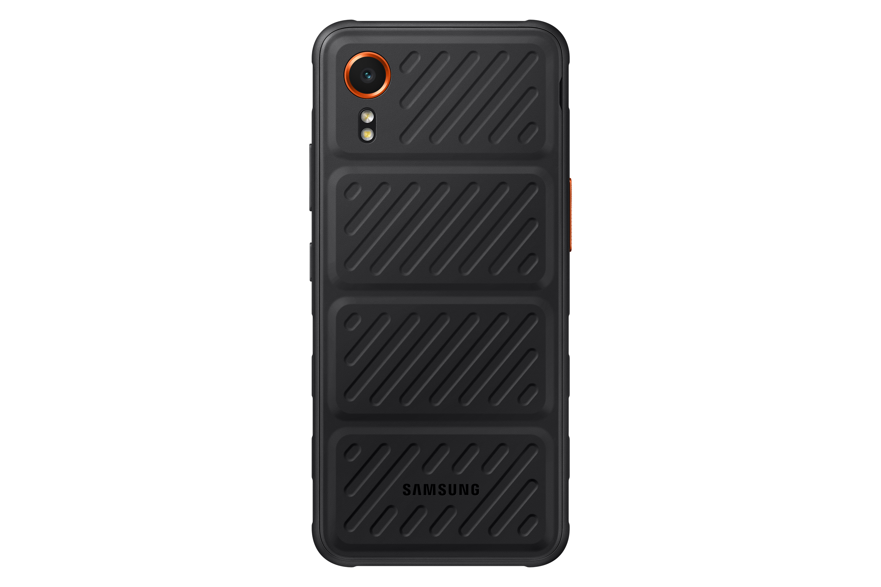 Un teléfono inteligente Samsung resistente negro con una parte trasera texturizada y una lente de cámara naranja.