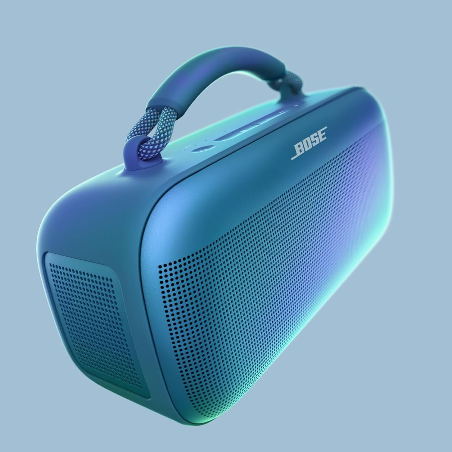 Altavoz portátil azul y verde azulado con asa y el logotipo de BOSE en el frente.