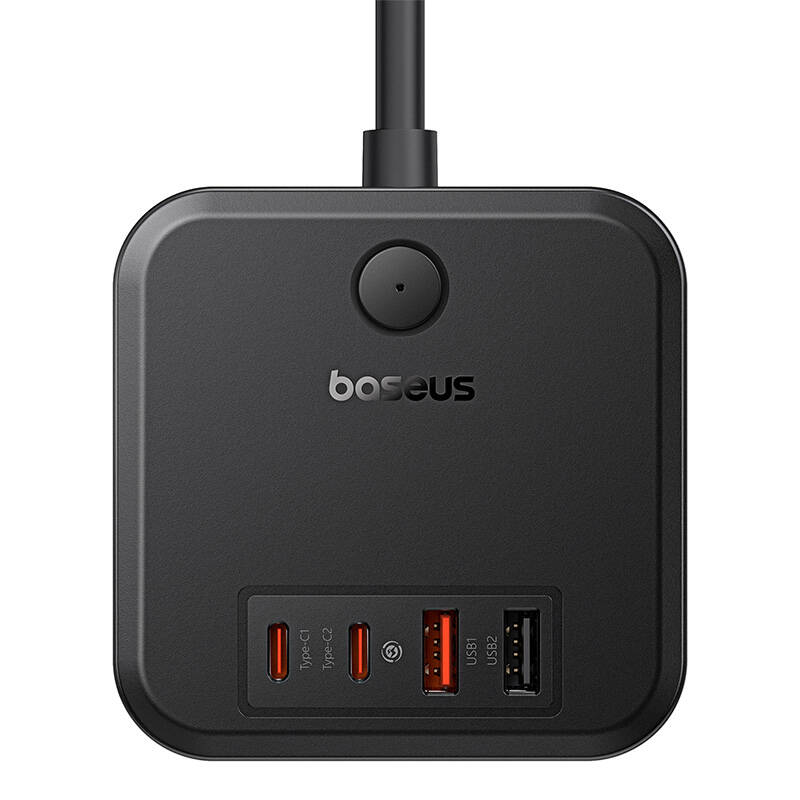 Çoklu bağlantı noktalarına sahip siyah güç adaptörü. Baseus logosu görünür. Bağlantı noktaları USB ve USB-C'yi içerir.