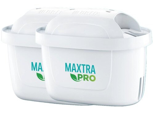 Dwa białe wkłady filtrujące wodę. Zielony tekst i logo z przodu. Białe tło.