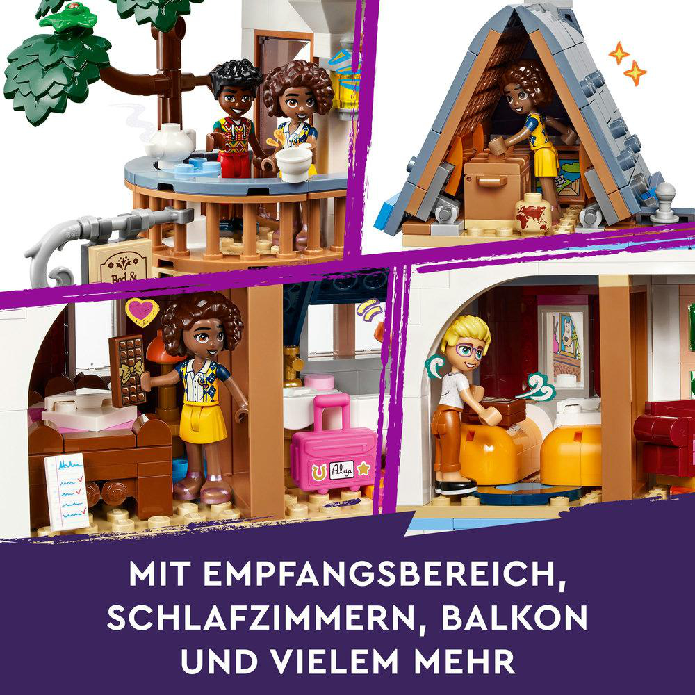 Lego-Set mit Minifiguren in einem zweistöckigen Haus mit Balkon und Hütte.