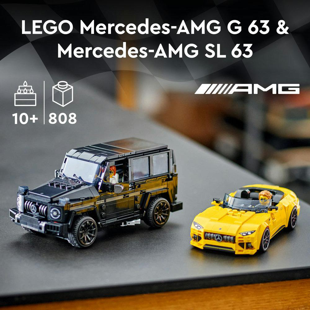 LEGO Set aus schwarzen und gelben Mercedes-AMG Autos. Text auf der Box im Hintergrund.