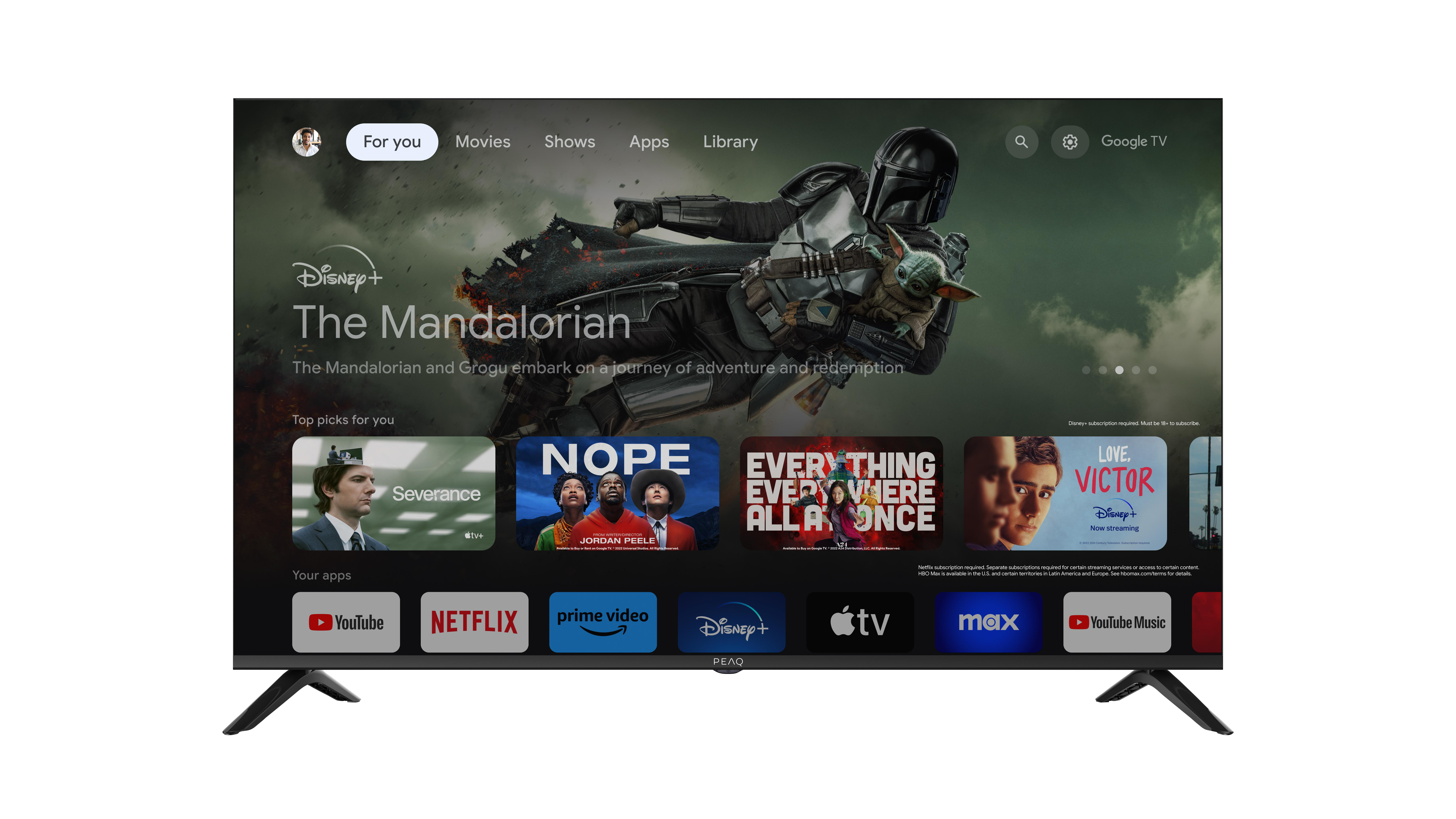 Ein großer schwarzer Fernseher mit der Sendung 'The Mandalorian'.