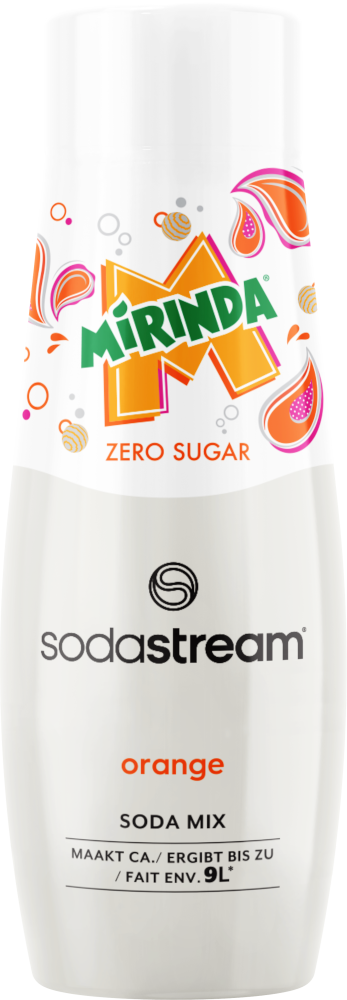 Bouteille de soda Mirinda Zero Sugar. Mélange de soda à l'orange. Bouteille blanche avec logo orange et vert.