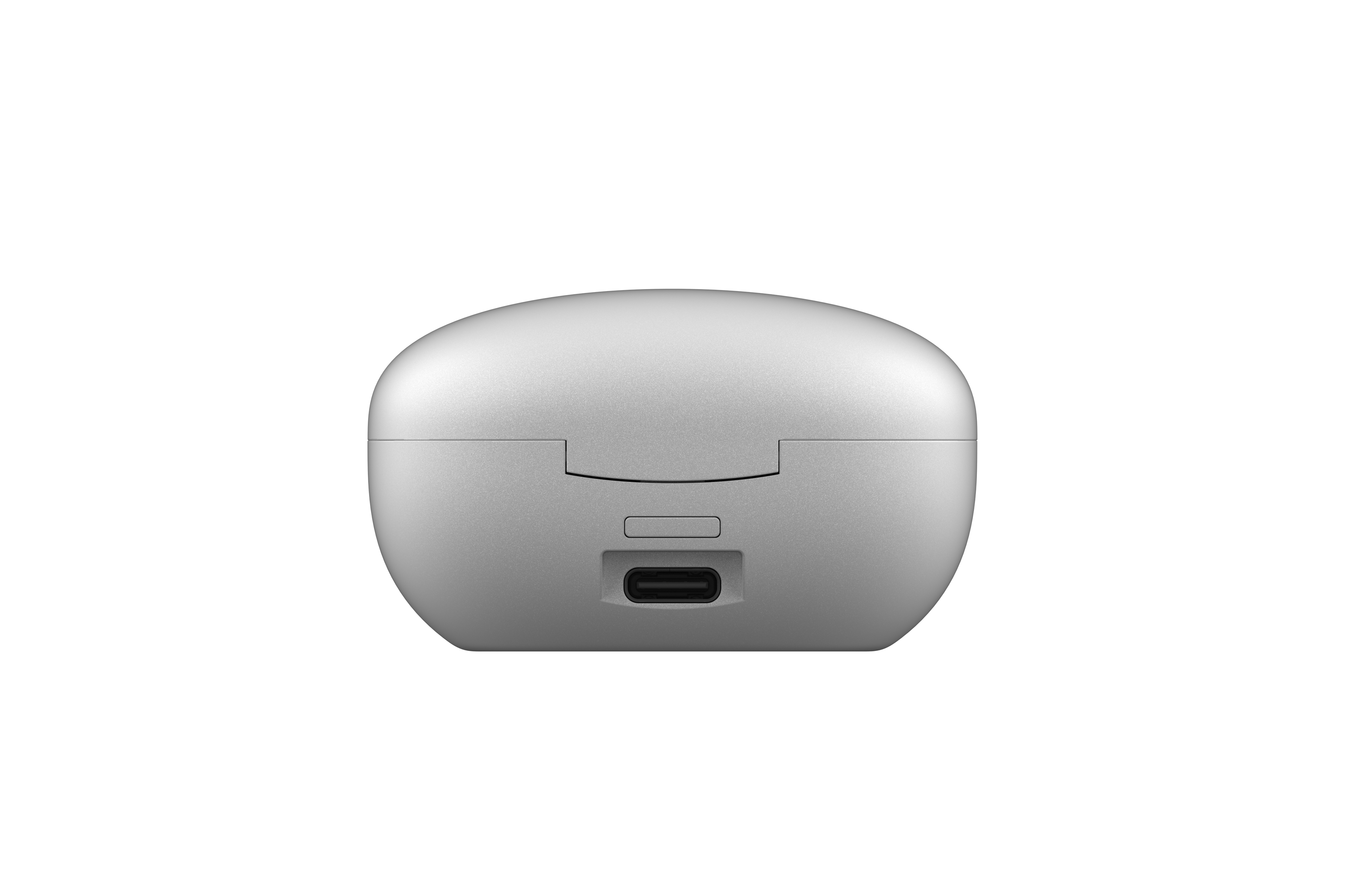 USB-C portlu gümüş şarj kutusu. Beyaz arka plan üzerinde izole edilmiş.