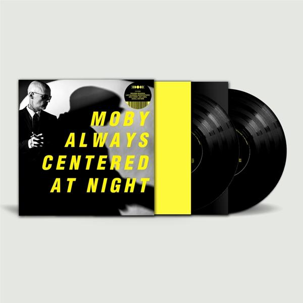 Moby képével ellátott albumborító, albumcím, két fekete bakelit lemez.