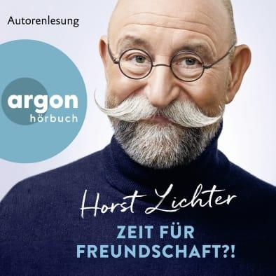 Mann mit Schnurrbart und Brille trägt blauen Rollkragenpullover. Argon Hörbuch.