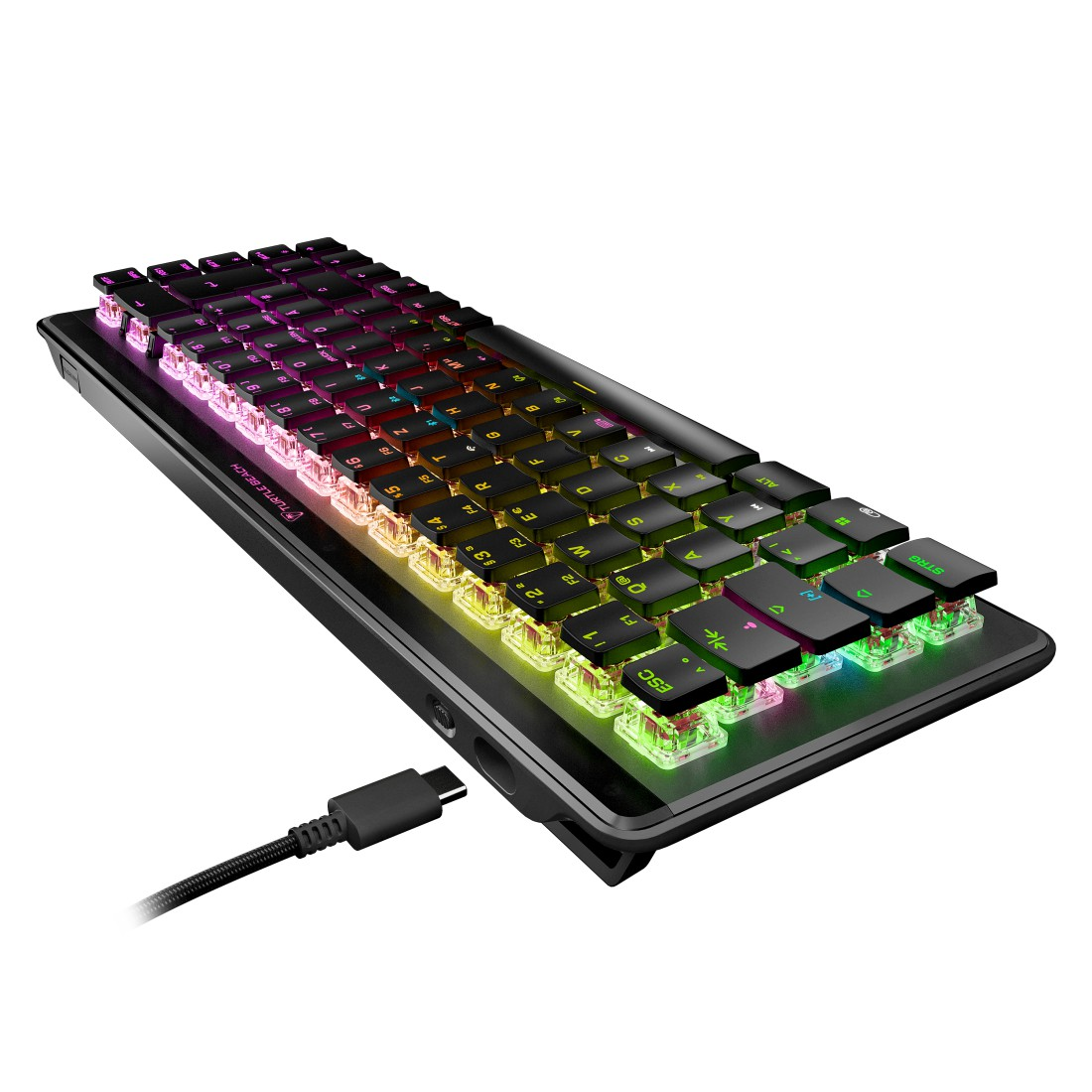 Schwarze mechanische Tastatur mit bunten Lichtern. Es hat ein USB-C-Kabel angeschlossen und die Tasten sind mit verschiedenen Farben beleuchtet.