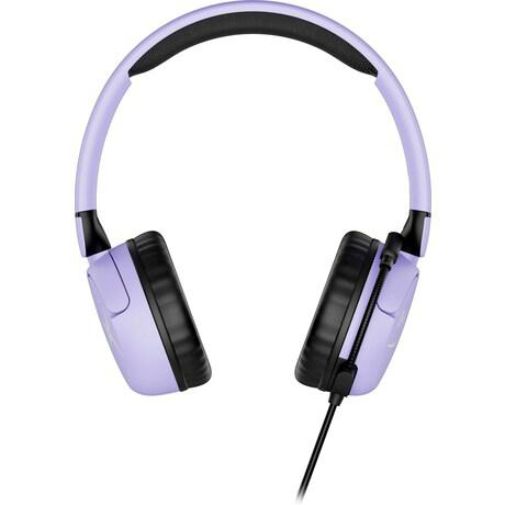 Ein lila Headset mit schwarzen Ohrmuscheln und einem Mikrofon. Das Kabel hängt herunter. Der Hintergrund ist weiß.