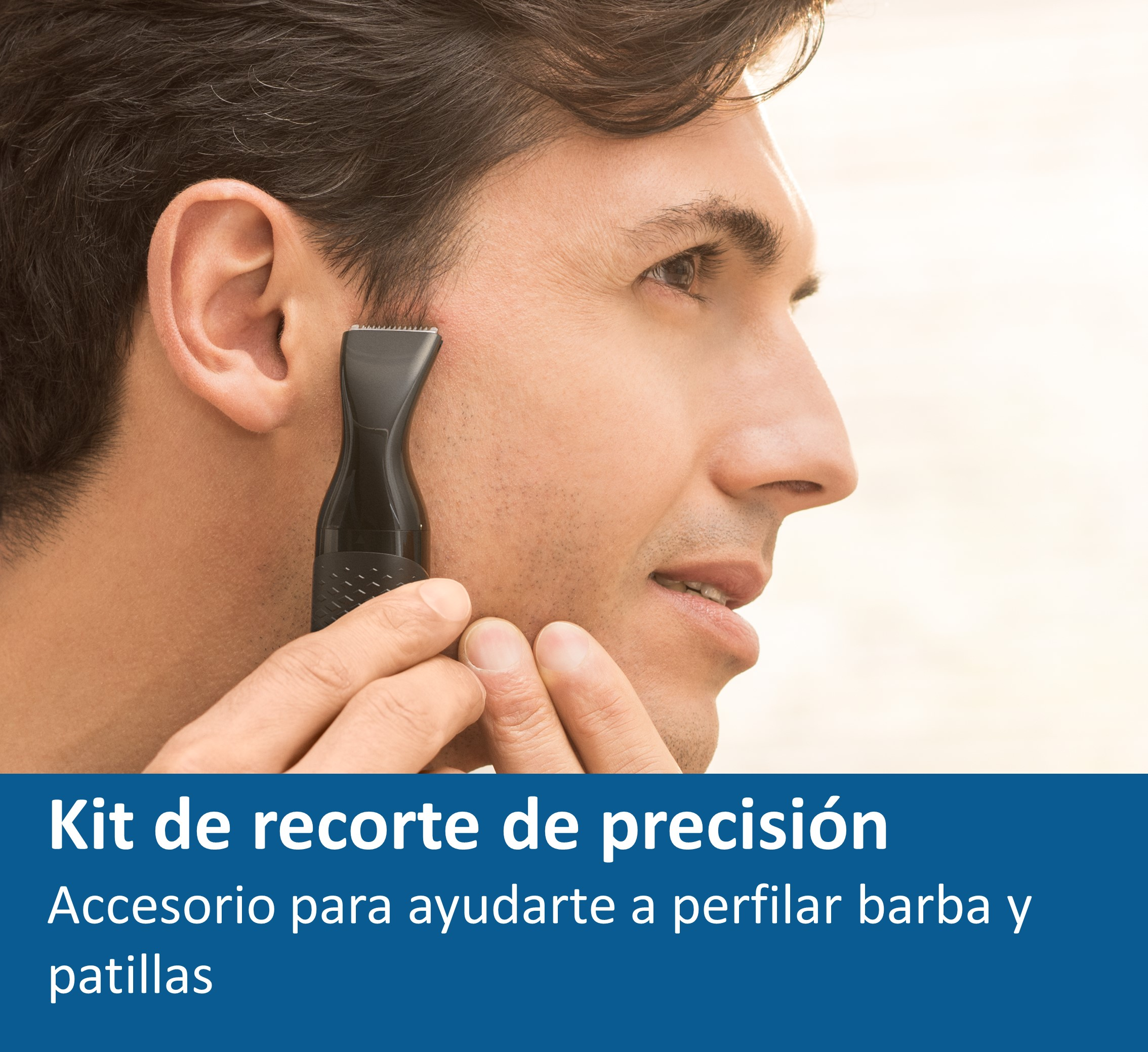 Un hombre está usando un recortador de precisión en su rostro. El recortador es negro y el hombre tiene barba.