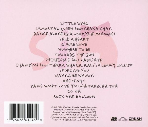 Rosa CD-Cover mit handgeschriebenen Songtiteln. Enthält einen Barcode und einen Urheberrechtshinweis.