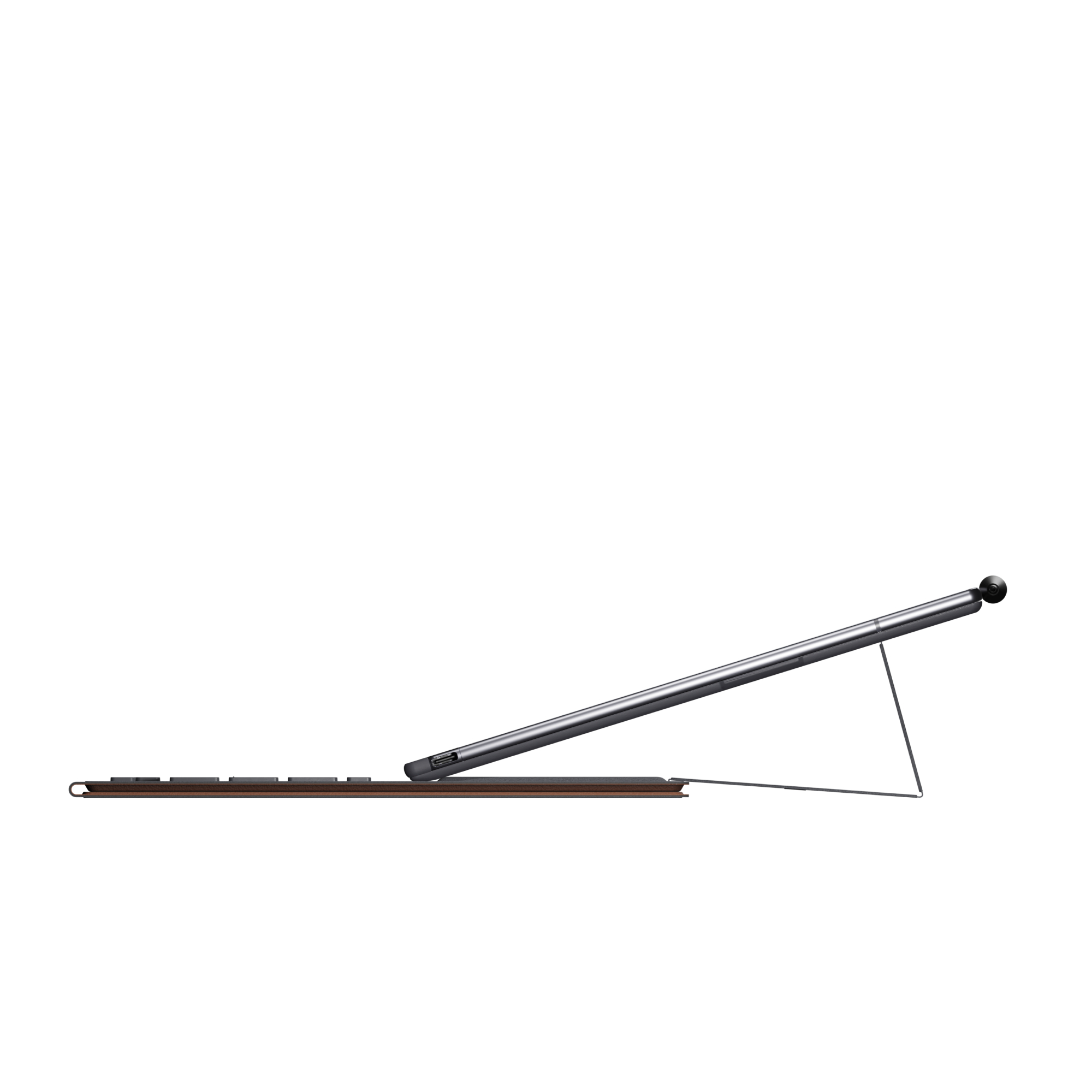 Ein silberner Stift, der auf einer Tastatur steht und auf den Betrachter gerichtet ist, vor weißem Hintergrund.