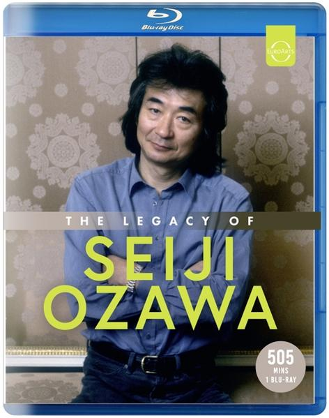 Blu-ray-Hülle mit einem Mann in blauem Hemd, der Titel lautet 'The Legacy of Seiji Ozawa'.