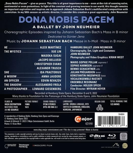 Rückseite eines blauen Balletprogramm mit Text und Foto. Weißer Text auf blauem Hintergrund.