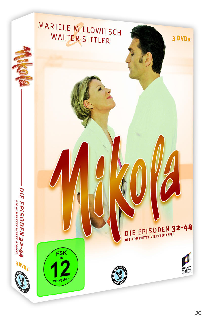 DVD-Box-Set der Fernsehserie 'Nikola', mit Schauspielern auf dem Cover.