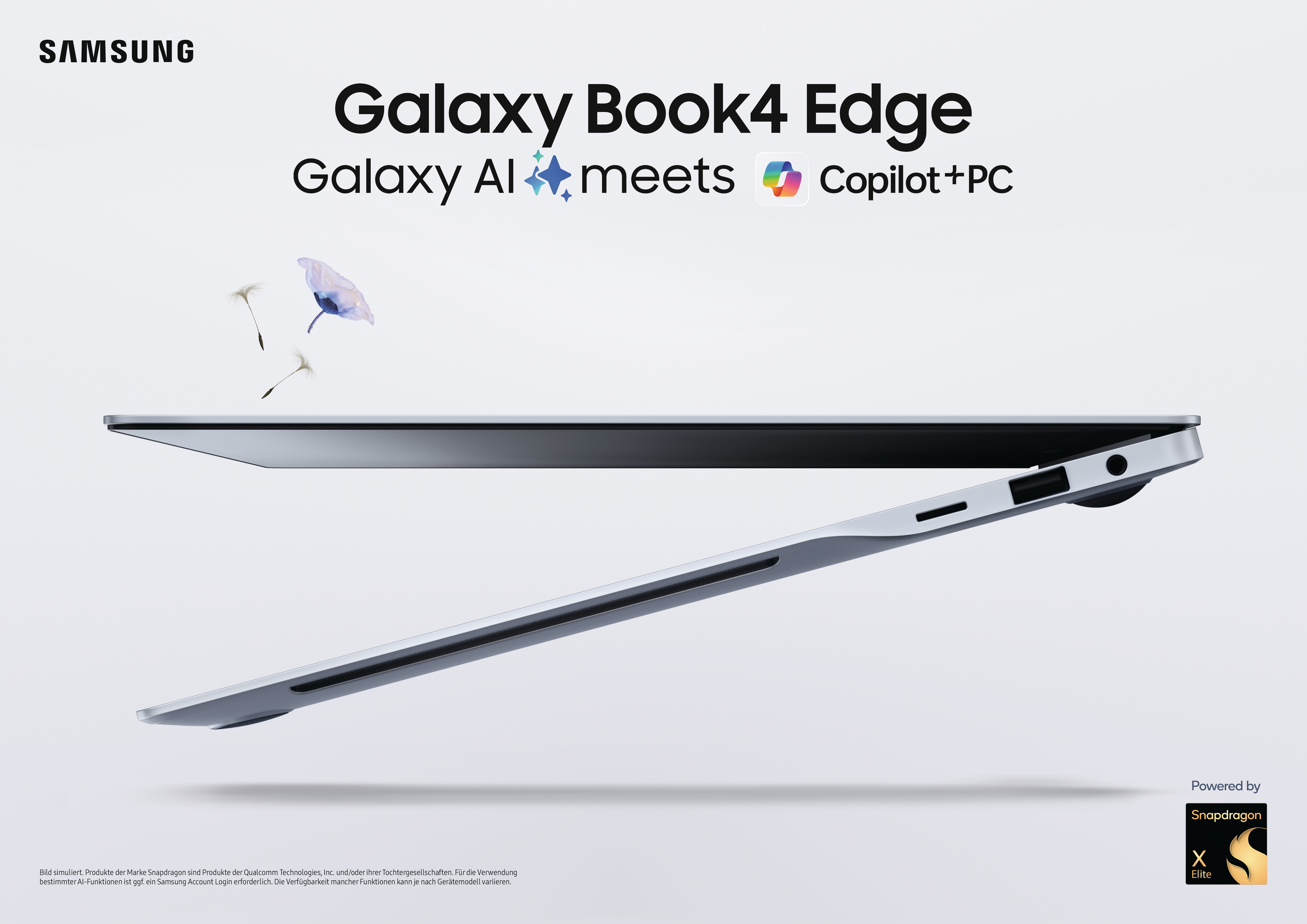 Ein silberner Laptop wird geöffnet gezeigt, mit dem Samsung-Logo. Der Bildschirm ist hell, mit minimalistischem Design.