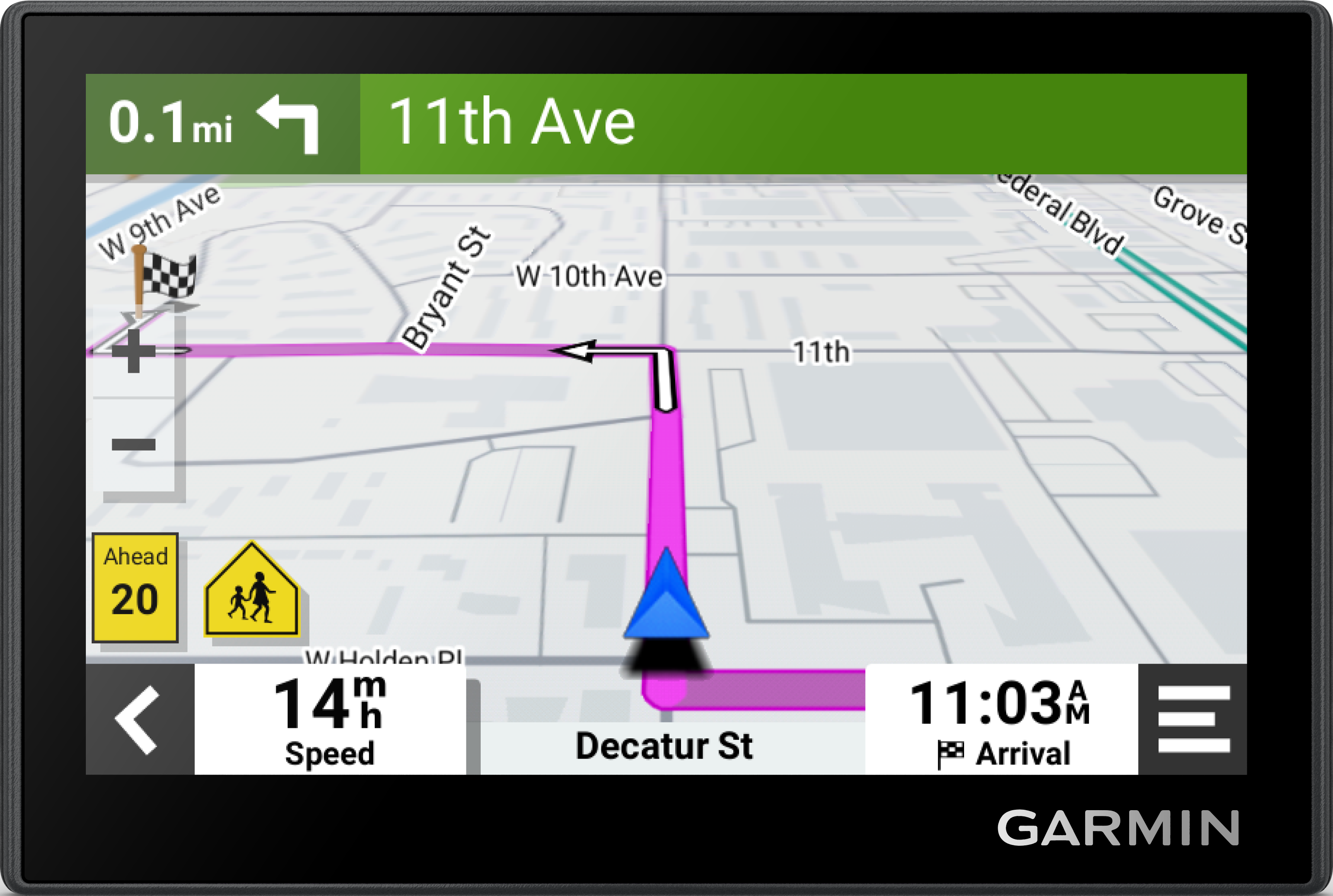 Schermo di navigazione GPS che mostra un percorso con nomi di strade e mappa.